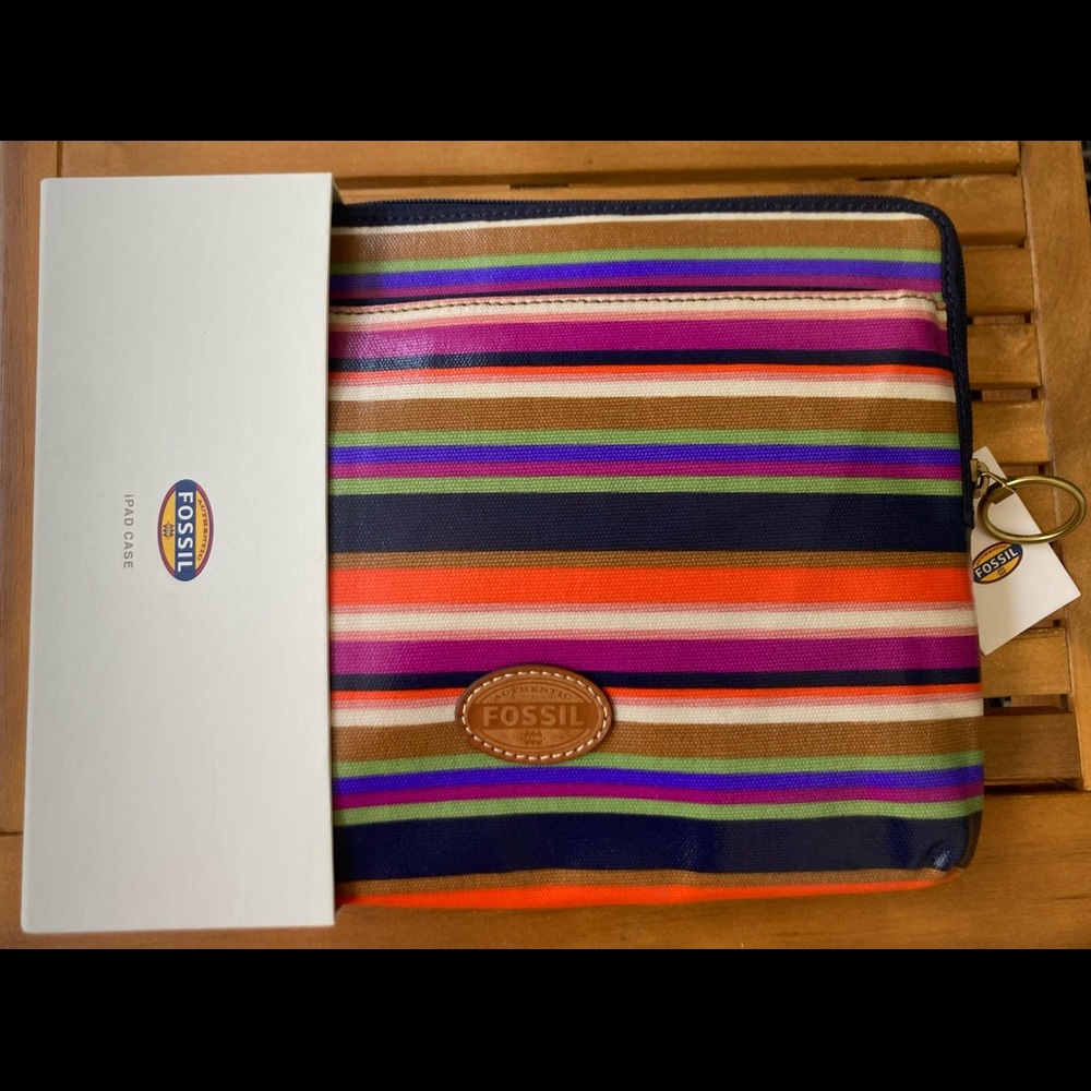 Striped leather Fossil iPad Case NWT